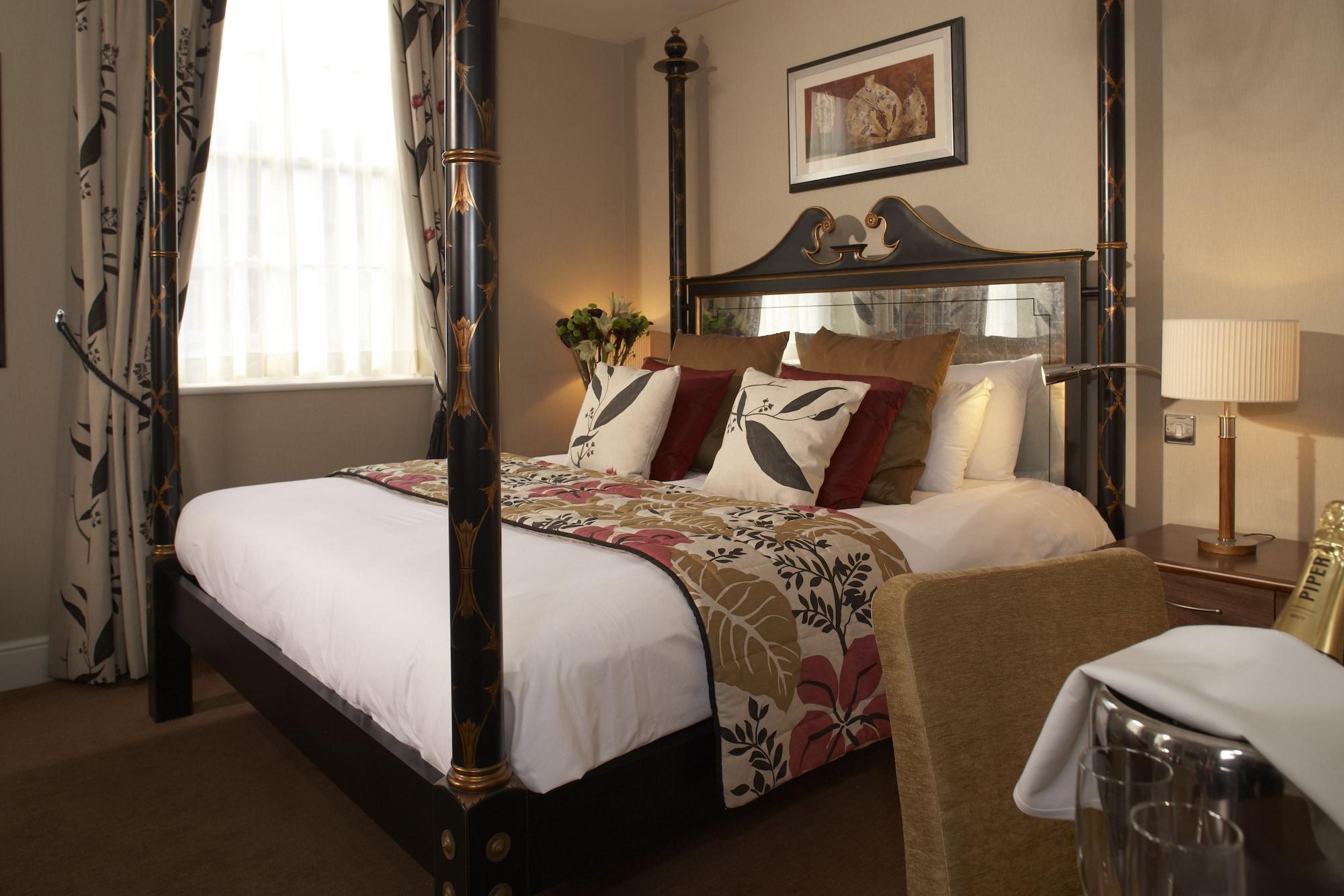 The Bull Hotel; Sure Hotel Collection By Best Western ピーターバラ エクステリア 写真