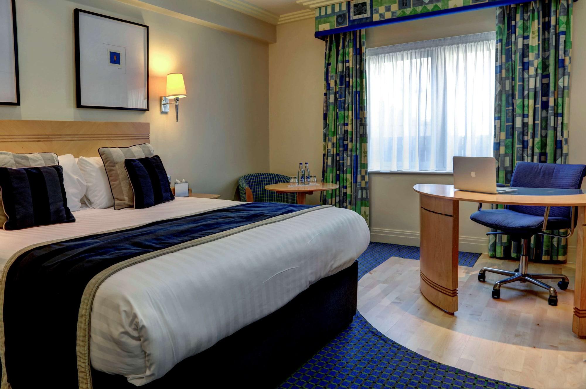 The Bull Hotel; Sure Hotel Collection By Best Western ピーターバラ エクステリア 写真