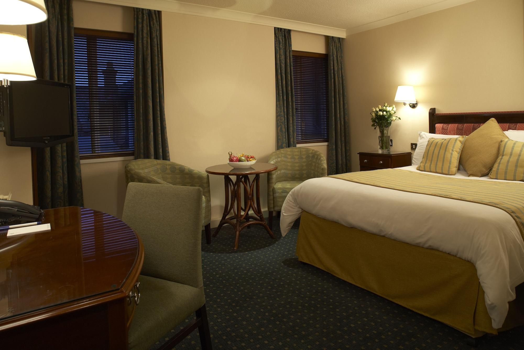 The Bull Hotel; Sure Hotel Collection By Best Western ピーターバラ 部屋 写真