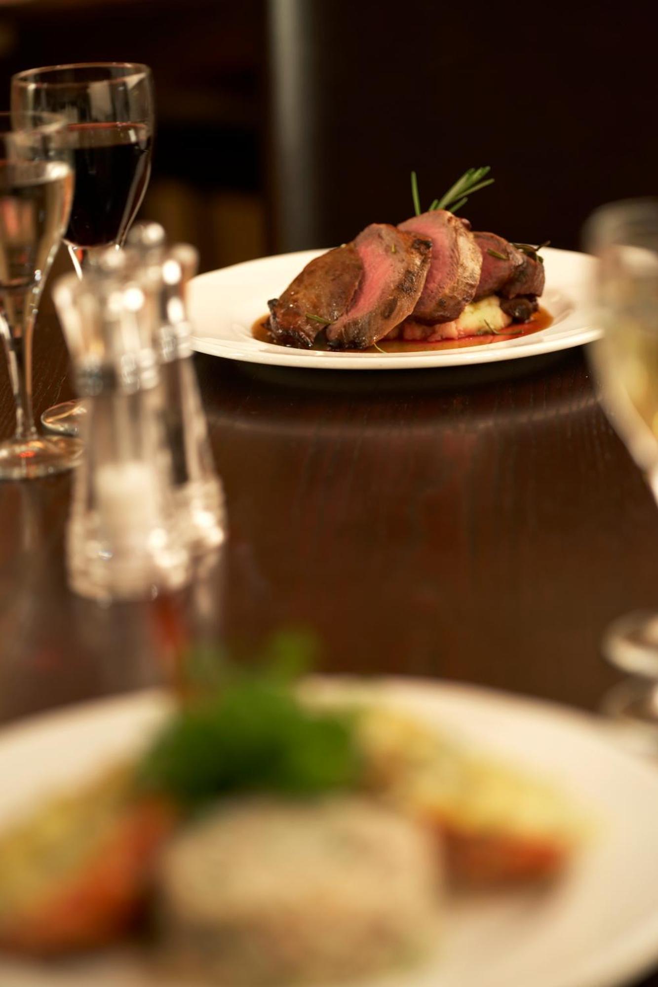 The Bull Hotel; Sure Hotel Collection By Best Western ピーターバラ エクステリア 写真