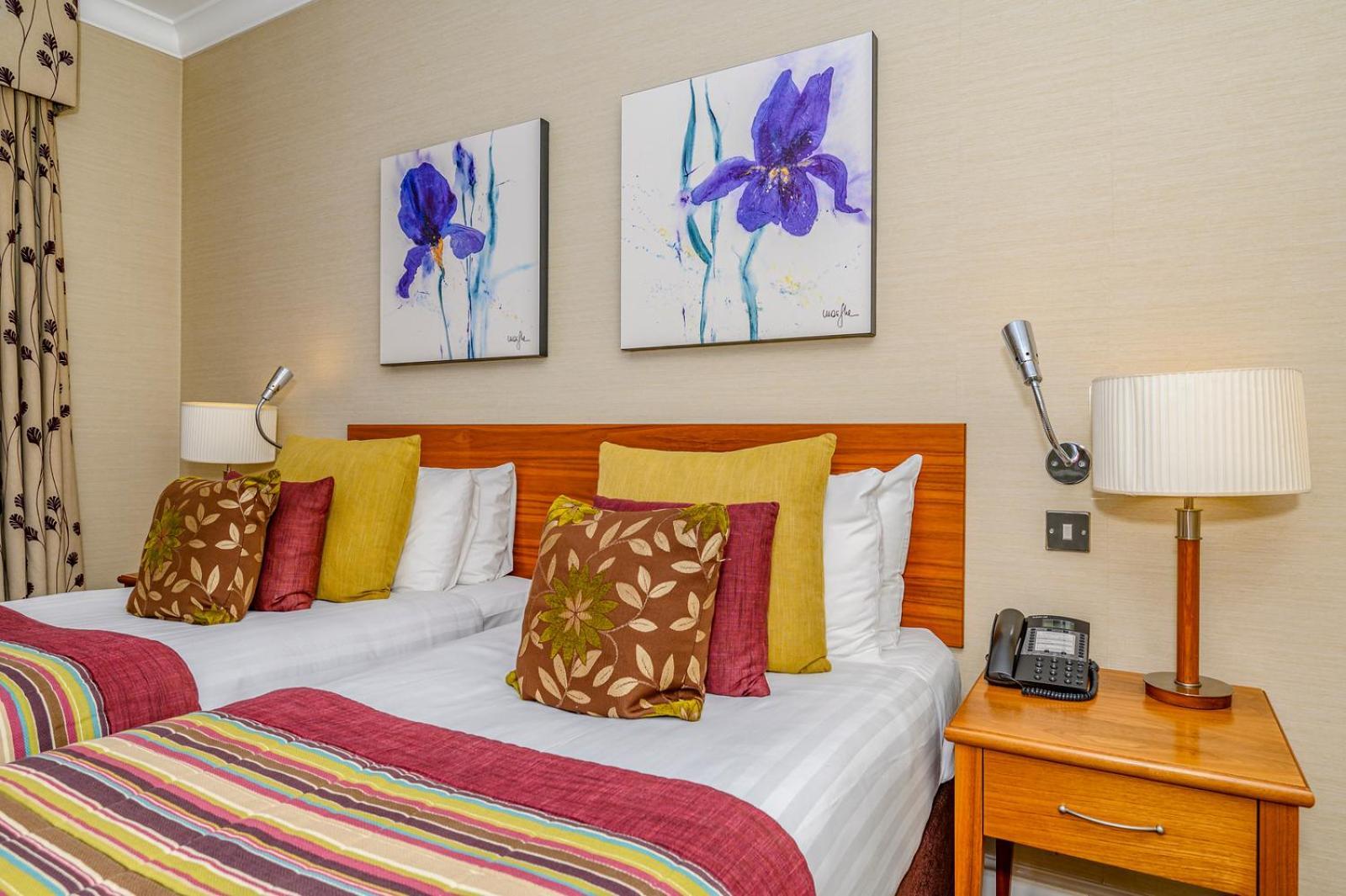 The Bull Hotel; Sure Hotel Collection By Best Western ピーターバラ エクステリア 写真